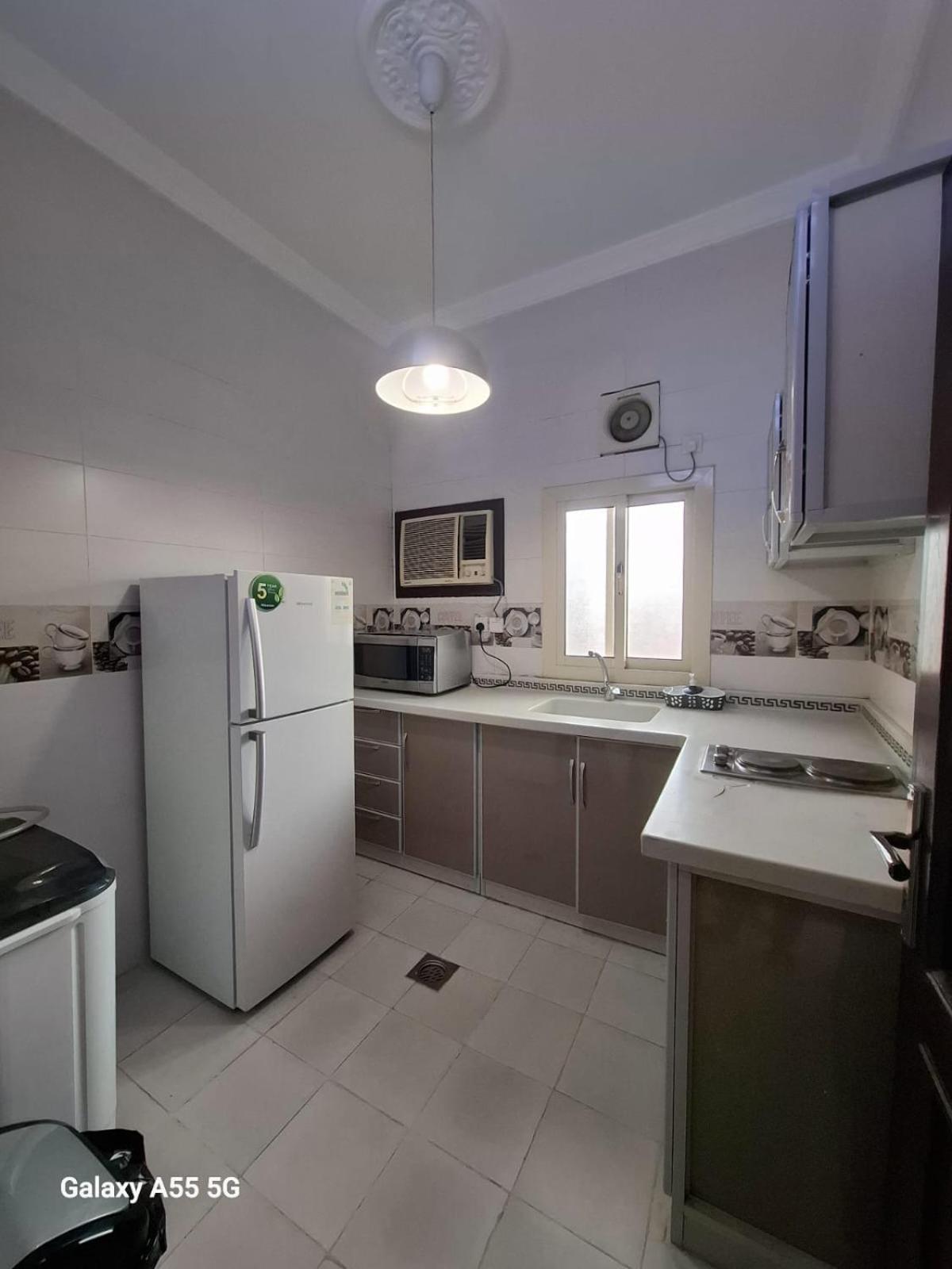 نسيم الفجر للشقق المخدومة Apartment *